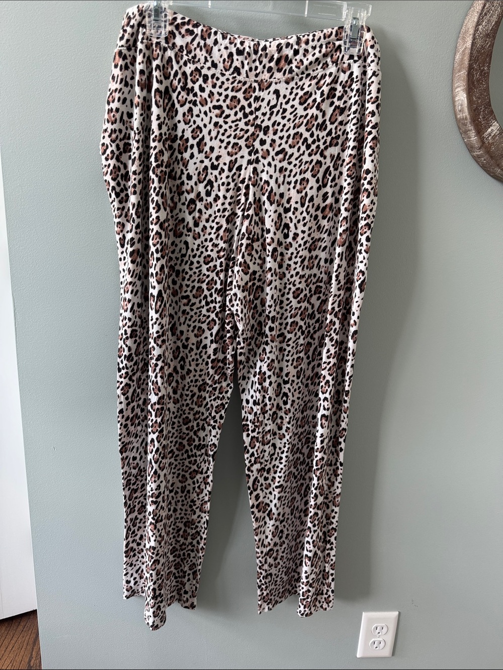 Soma Leopard-Print Wide Leg Pants in Cream and Brown size XL